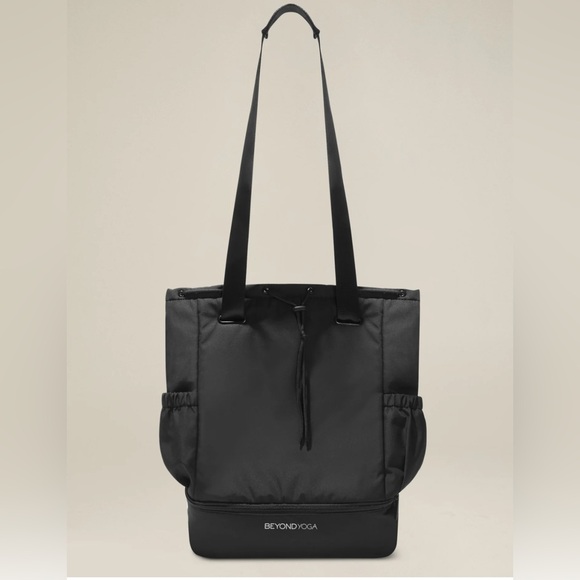 Beyond Yoga Convertible Gym Bag - Picture 5 of 7